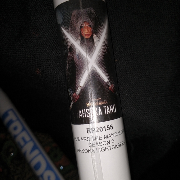 7 TRENDS POSTERS VARIETY NEW. SAME SIZE 22.375 X 34 INCHES - Picture 7 of 8